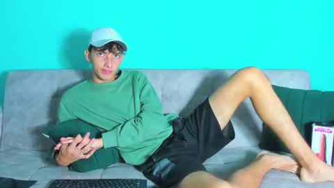 Maikol online show from October 27, 2025, 12:42 pm