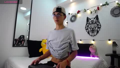 Maiky Cooper online show from February 14, 2025, 4:26 am