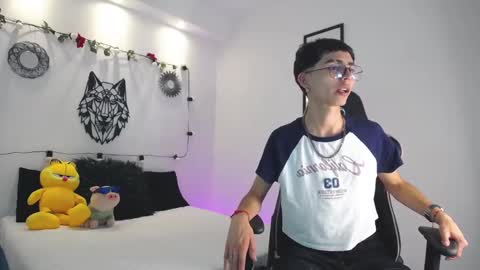 Maiky Cooper online show from February 20, 2025, 6:13 pm