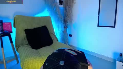 Maiky Cooper online show from September 17, 2025, 8:54 pm