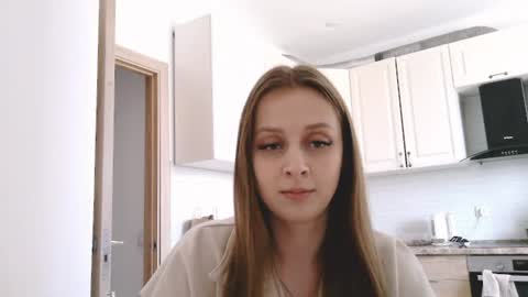 Snapshot of mairytriss chatting on July 2, 2026, 9:59 am Alice online show from July 2, 2026, 9:59 am