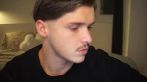 Mai online show from March 28, 2026, 6:40 pm