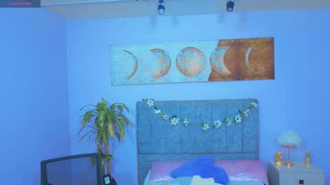 MAITE STONE1 online show from January 17, 2026, 3:33 am