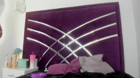 Snapshot of maiteht chatting on January 19, 2025, 3:53 pm maite online show from January 19, 2025, 3:53 pm