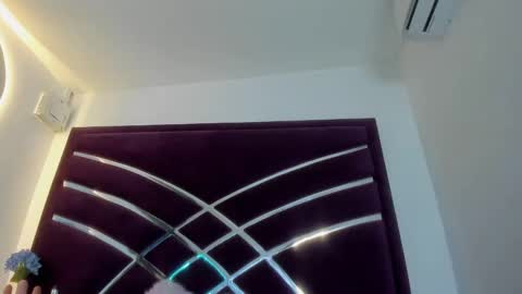 Snapshot of maiteht chatting on February 13, 2025, 2:09 pm maite online show from February 13, 2025, 2:09 pm