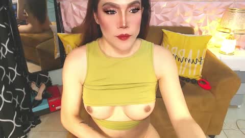 Snapshot of majestic_beauty chatting on April 30, 2026, 5:08 pm Alliya online show from April 30, 2026, 5:08 pm