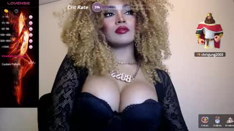 QueenCali online show from October 14, 2025, 6:36 am