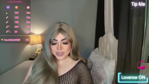 majestydannaxx online show from November 26, 2025, 3:51 am