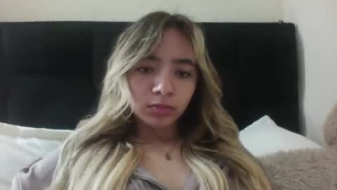 majo_gomezz online show from March 8, 2026, 2:04 am