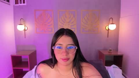 Snapshot of majo_rose chatting on October 16, 2025, 7:04 pm MAJO ROSE online show from October 16, 2025, 7:04 pm