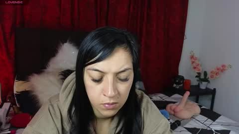 Celeste Bonet  online show from September 27, 2025, 11:37 am