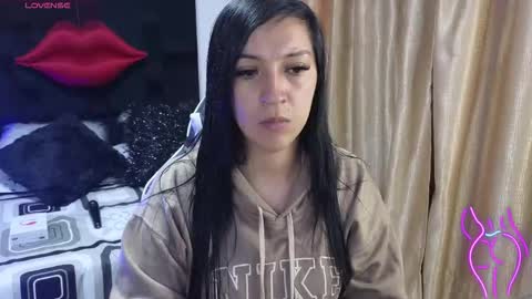 Celeste Bonet  online show from December 17, 2025, 11:49 am