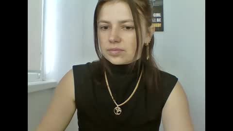 make_mesmile online show from April 13, 2026, 6:30 am