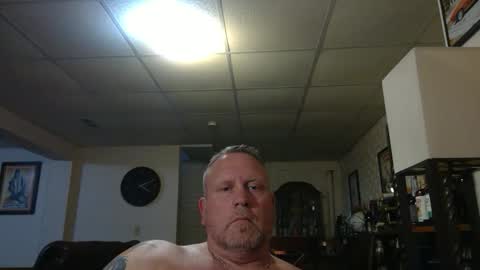 makemetryit2026 online show from April 16, 2026, 8:09 pm