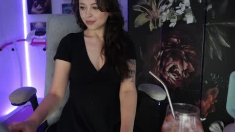 MakiyahBelle online show from January 24, 2025, 10:00 am