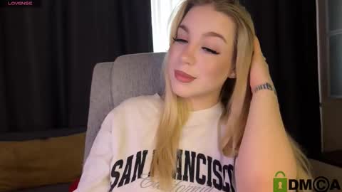 maksisisia online show from March 26, 2026, 2:22 pm