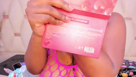 Snapshot of malaaiikaa chatting on February 27, 2026, 9:37 pm malaaiikaa online show from February 27, 2026, 9:37 pm