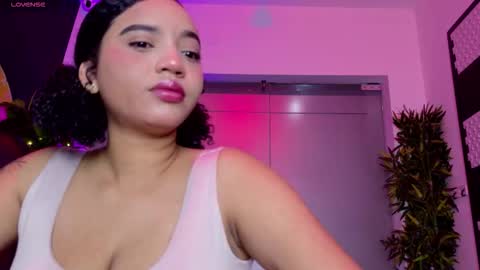   online show from November 20, 2025, 12:05 pm