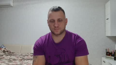 malchyshka online show from December 10, 2024, 5:33 pm