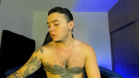 Snapshot of male_pussy chatting on September 26, 2025, 5:28 pm ADAM online show from September 26, 2025, 5:28 pm