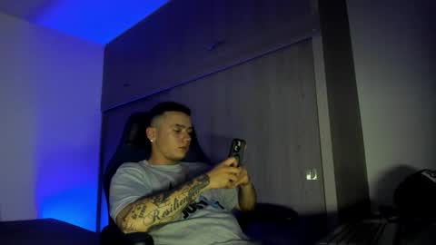 ADAM         online show from December 4, 2025, 1:48 am