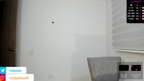 Snapshot of malejadiaz_ chatting on December 19, 2024, 10:53 pm Maleja Diaz online show from December 19, 2024, 10:53 pm