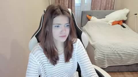 Snapshot of malia__hale chatting on December 12, 2024, 12:01 pm Malia online show from December 12, 2024, 12:01 pm