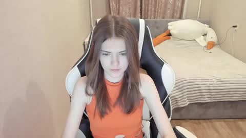 Snapshot of malia__hale chatting on February 26, 2025, 2:15 am Malia online show from February 26, 2025, 2:15 am