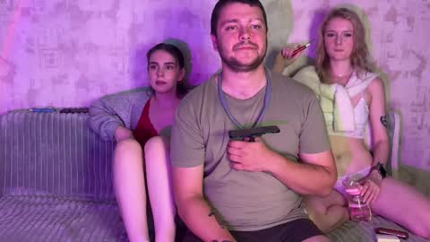 Malinka online show from September 19, 2025, 7:47 pm