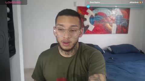 Snapshot of malikzzain chatting on November 3, 2025, 7:15 pm Zain Malik online show from November 3, 2025, 7:15 pm