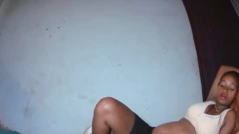malinah01 online show from September 20, 2025, 9:54 am