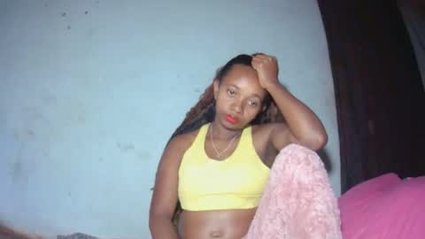 malinah01 online show from September 24, 2025, 5:44 am
