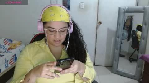 MI INSTAGRAM soy glory01 online show from October 18, 2025, 5:32 am