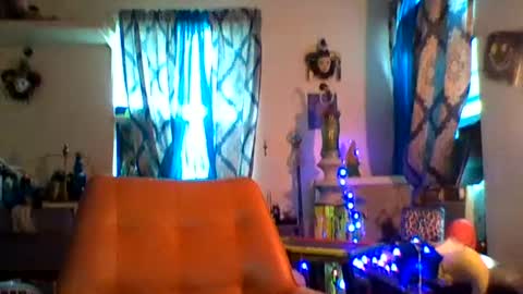 malovesik online show from June 21, 2026, 2:19 pm