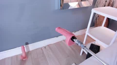 Snapshot of maludiazx chatting on February 25, 2025, 8:19 pm Malu online show from February 25, 2025, 8:19 pm