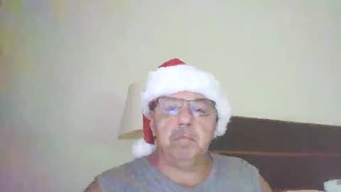 OLDMANFREE online show from December 25, 2024, 9:22 pm
