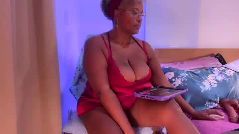 mamigilf66 online show from January 17, 2026, 5:34 am