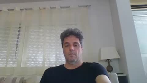 man211172 online show from April 5, 2026, 12:57 pm