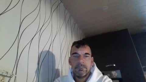 Snapshot of man_from_geaven chatting on October 7, 2025, 6:43 am man_from_geaven online show from October 7, 2025, 6:43 am