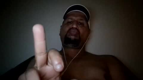 Snapshot of man_new chatting on January 19, 2025, 5:07 pm Man new online show from January 19, 2025, 5:07 pm