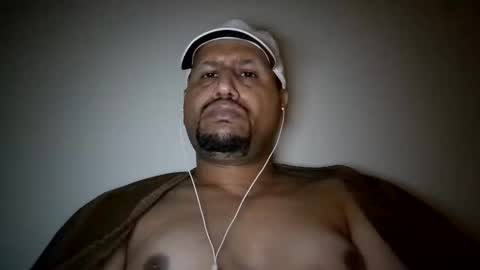 Snapshot of man_new chatting on March 11, 2025, 4:10 am Man new online show from March 11, 2025, 4:10 am