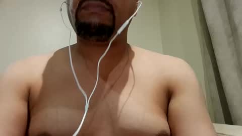 Snapshot of man_new chatting on October 18, 2025, 7:20 am Man new online show from October 18, 2025, 7:20 am