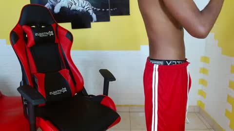 man_san11 online show from February 2, 2025, 5:37 pm