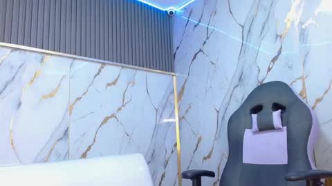 man_san11 online show from February 19, 2026, 6:59 pm