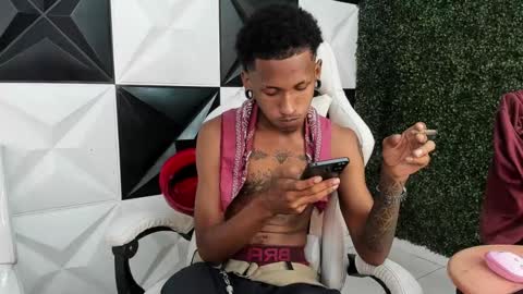 Snapshot of man_sant11 chatting on March 6, 2026, 4:25 pm man_sant11 online show from March 6, 2026, 4:25 pm