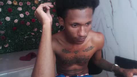 Snapshot of man_sant11 chatting on April 20, 2026, 4:43 pm man_sant11 online show from April 20, 2026, 4:43 pm