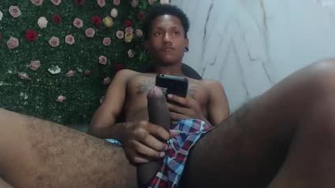 Snapshot of man_sant11 chatting on April 28, 2026, 4:23 pm man_sant11 online show from April 28, 2026, 4:23 pm