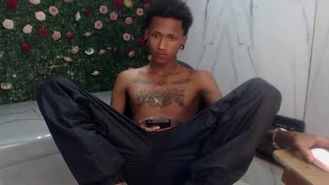 Snapshot of man_sant11 chatting on May 22, 2026, 4:56 pm man_sant11 online show from May 22, 2026, 4:56 pm