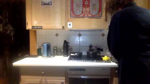 mandalay3 online show from February 13, 2025, 5:05 am