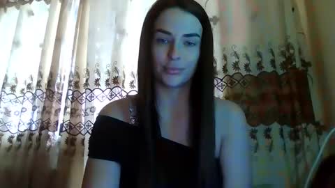 MandiBrooks online show from October 13, 2025, 1:22 pm
